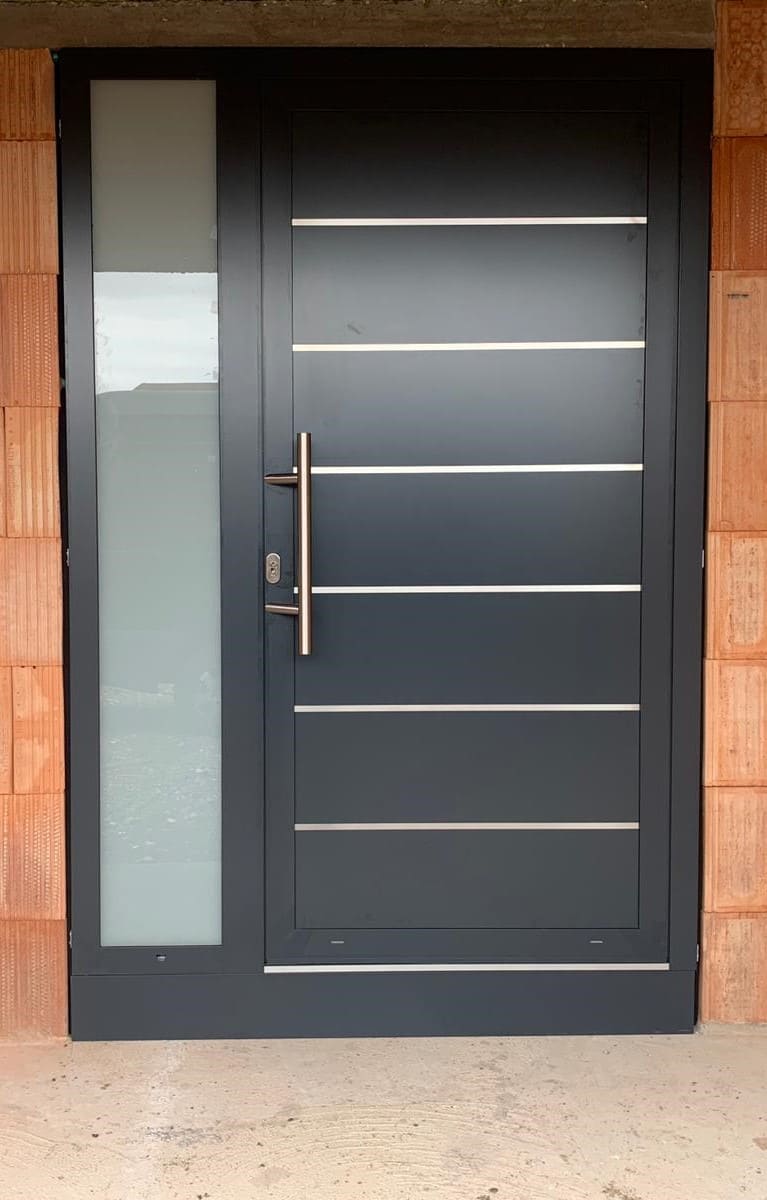 vetropan_door_panel_example
